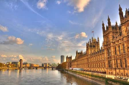London 4N/5D  (PA)