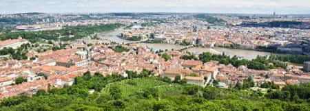 Prague 2 day Sightseeing Tour - 3 Nights at a 3* Hotel with return flights from London Gatwick