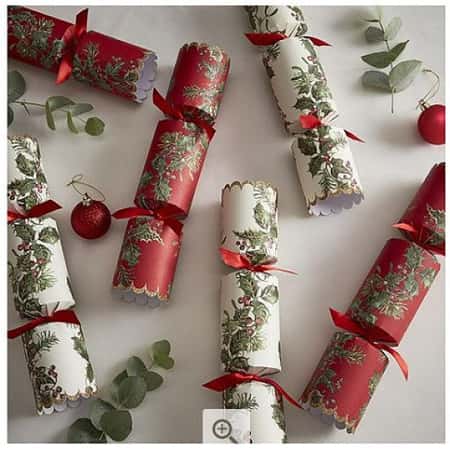 Luxury Red Holly Glitter Christmas Crackers - 6 pack JUST £10