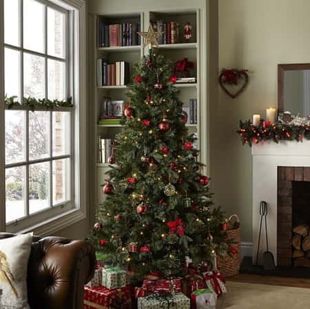 SAVE 25% on Artifical Christmas Trees - 6.5ft Luxury Pre-lit Regency Tree £60.00!