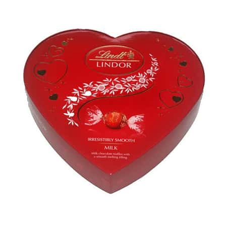 Valentines Day Gift Ideas - Lindt Lindor Amour Heart Box £5.00!