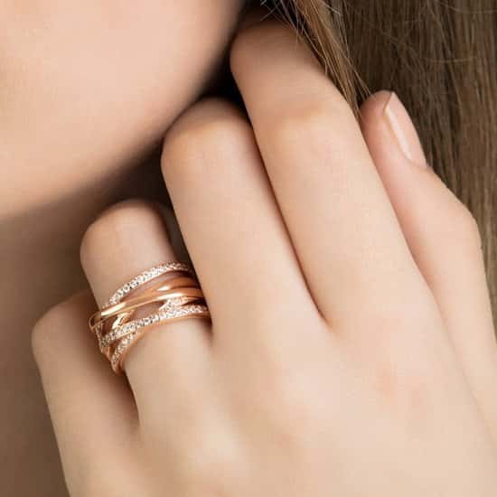 The perfect Mothers Day Gift - Entwine Ring £130.00!