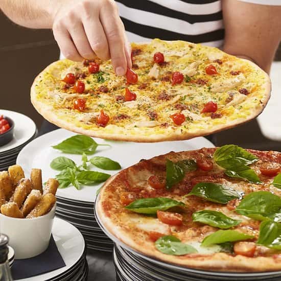 MOTHERS DAY PIZZA + PROSECCO - Three courses from £17.95 + FREE Prosecco for Mum!