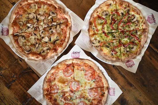 CALLING ALL TEACHERS. MOD are giving out free 11” Pizzas or Salads