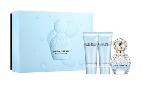 Marc Jacobs Daisy Dream Eau de Toilette 50ml Spring Giftset - £55