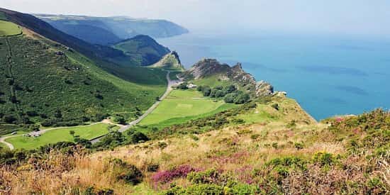 35% OFF this 4-star North Devon stay for 2 including Meals!