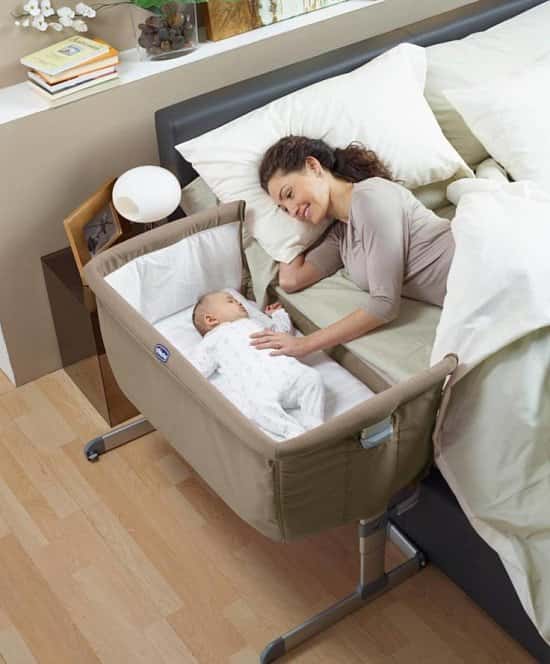 £50 OFF - Chicco Next 2 Me bedside crib!