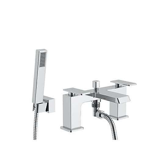 1/2 PRICE - COOKE & LEWIS Harlyn Chrome Bath Shower Mixer Tap!