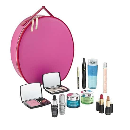 SAVE 35% on this LANCÔME Beauty Box Gift Set!
