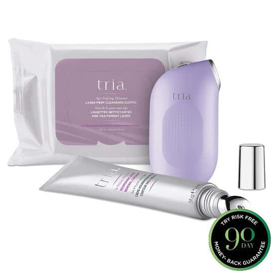 SAVE OVER £190 on the Age-Defying Eye Wrinkle Correcting Laser Deluxe Kit + Get a FREE Cosmetic Bag!
