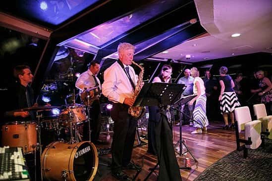 24% OFF - Thames Jazz Cruise with Three Course Dinner and Bubbles - ONLY £99!