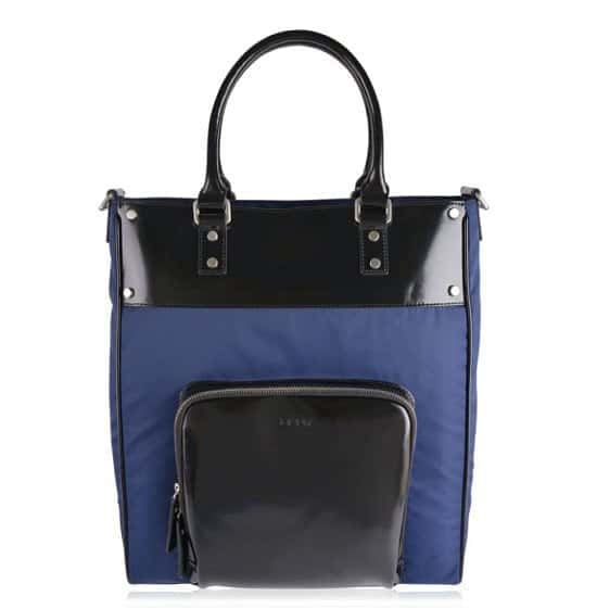 75% OFF this DKNY Panel Holdall!