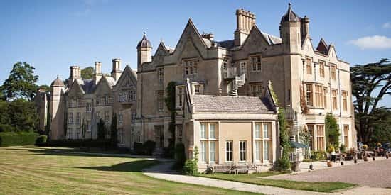 SAVE OVER 30% on a Stay for 2 plus Meals at this Cotswolds Manor with Private Lake!