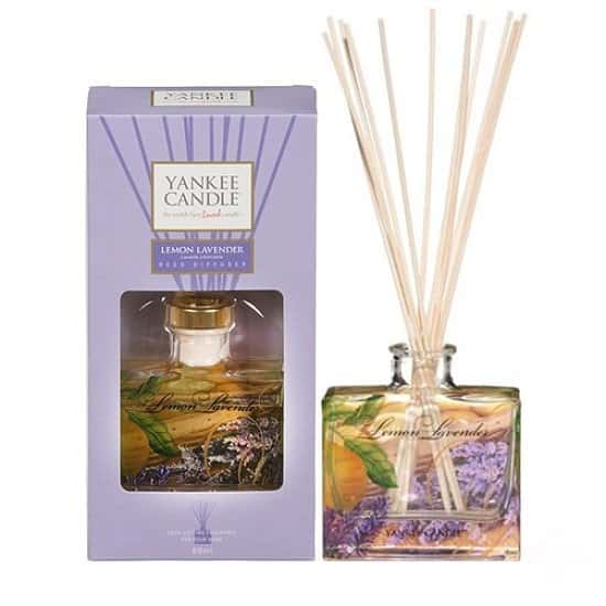 2 for £22 on Signature Reed Diffusers - SAVE 35%!