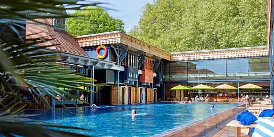 Up to 46% OFF - Spa Day with massage & tapas at 'beautiful' lido!
