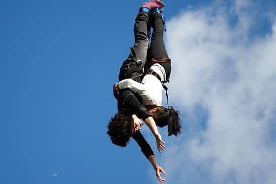40% OFF - Lovers Leap Bungee Jump + Champagne!