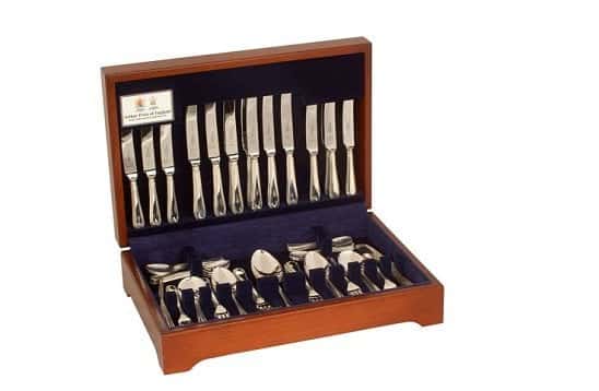 SAVE OVER £1200 on this ARTHUR PRICE Dubarry Silver Plated 124 Piece Canteen!