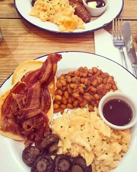 Try Brunch with us, including the Full Pantry, just £10.95!