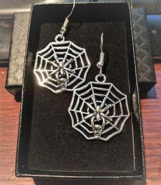 WIN – Silver-Plated Spiders Web Earrings
