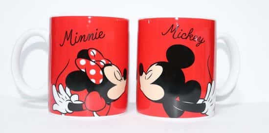 WIN – Disney Minnie & Mickey Kissing Mugs