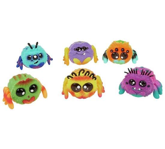 TRENDING GIFTS - Yellies! Voice-Activated Spider Pet £12.99!