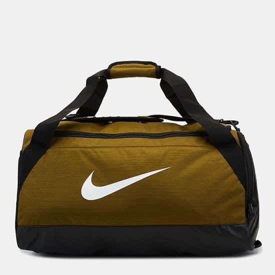 MENS GIFTS FOR CHRISTMAS - Nike Brasilia Small Duffle Bag £22.00!
