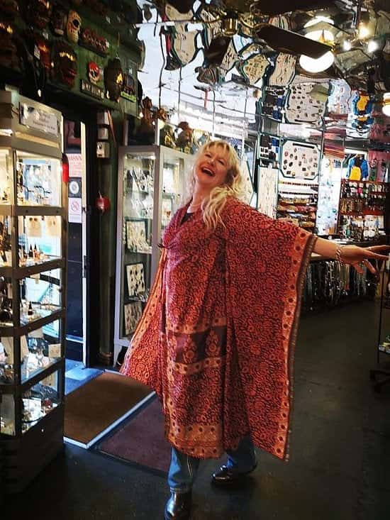 Stevie Nicks just rocked up - New in today silk kimonos: £26!