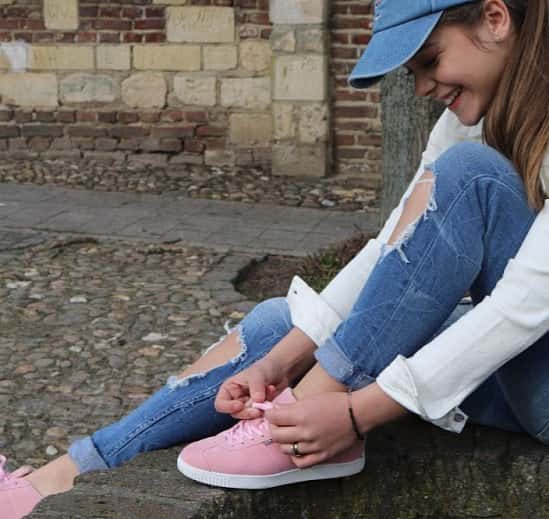 SAVE UP TO 20% ON WOMENS TRAINERS - POINT SOFT PINK!