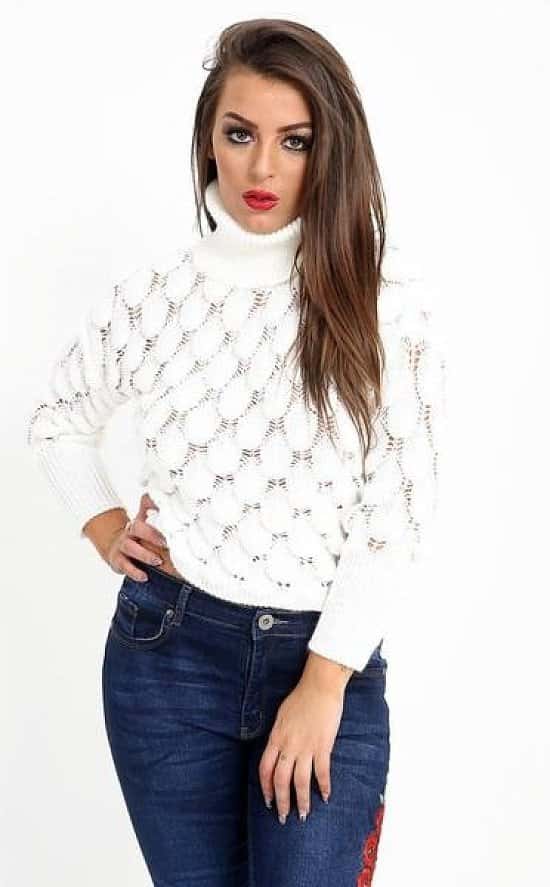 TURTLE NECK KNITTED WHITE JUMPER