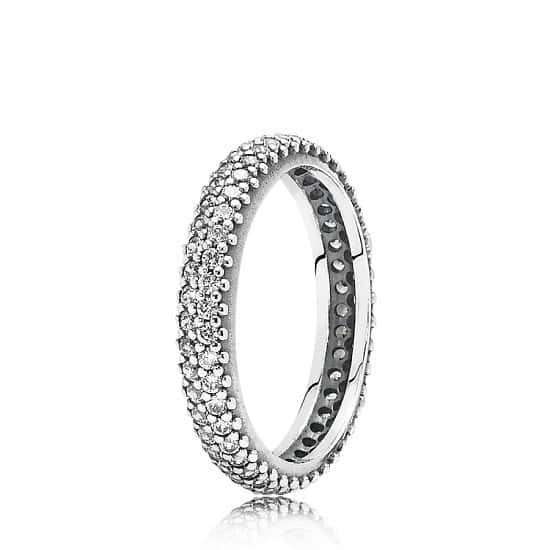Up to 50% Off on selected Pandora - SPARKLING CURVE RING