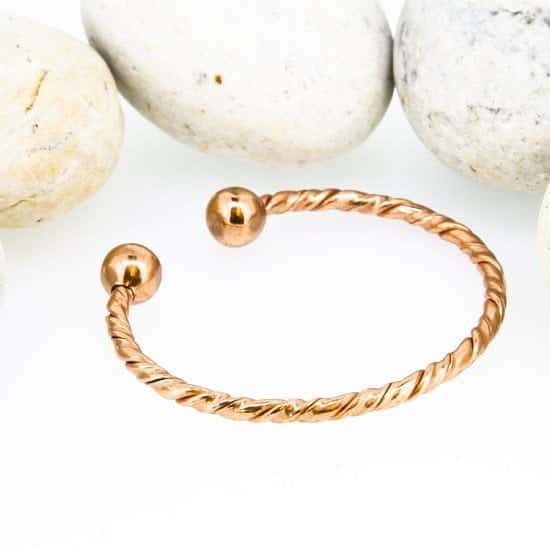 M6: Magnetic Copper Twist Torque Bracelet - £9.50!