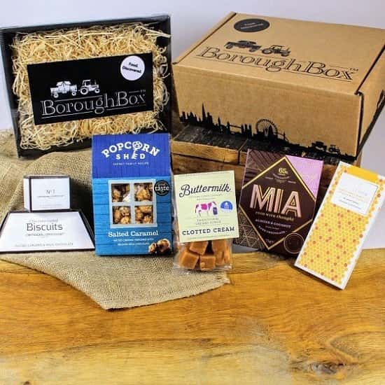 Artisan Sweet Treats Gift Hamper including Popcorn, Fudge, Chocolate and Biscuits £29.99!