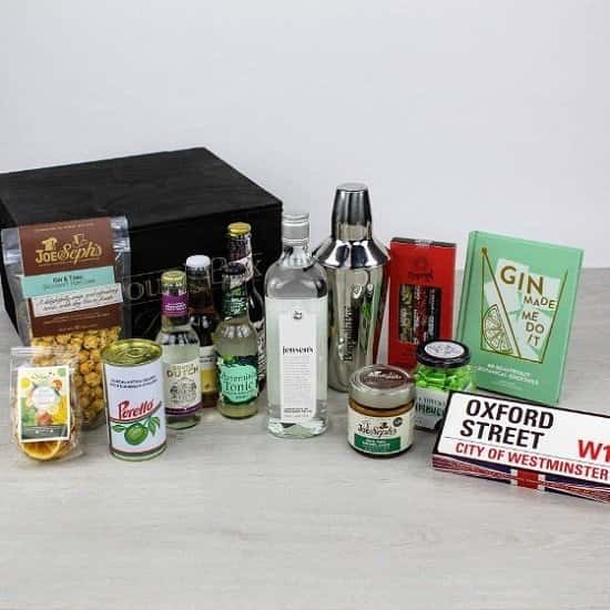 Ultimate London Gin Experience Gift Box - £149.99!