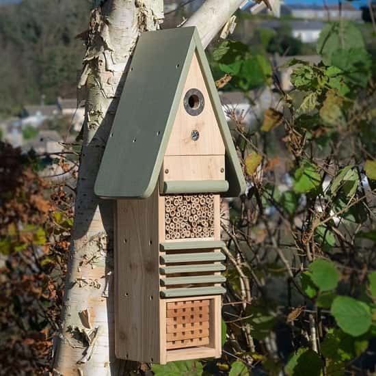 BIRDS, BEES & BUGS HOTEL - £83.99!