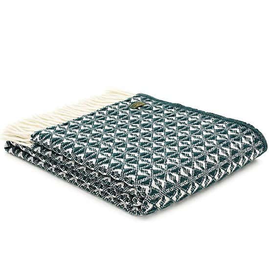 OFFER - PURE NEW WOOL COBWEAVE THROW - EMERALD