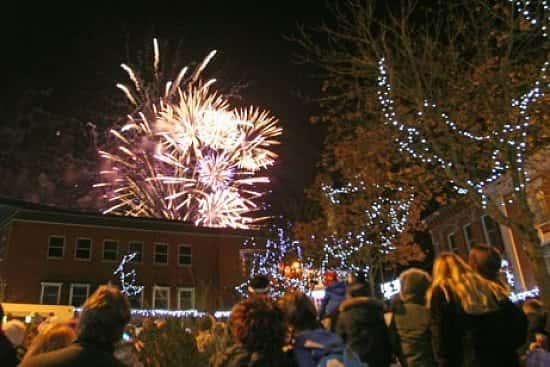 Hinckley Christmas lights switch on & Tin Hat Fair