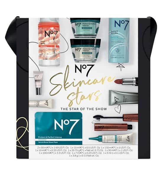 SAVE No7 Skincare Stars THE STAR OF THE SHOW Christmas Gift Set