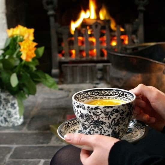 Black Regal Peacock Breakfast Cup and Saucer - £40.00!