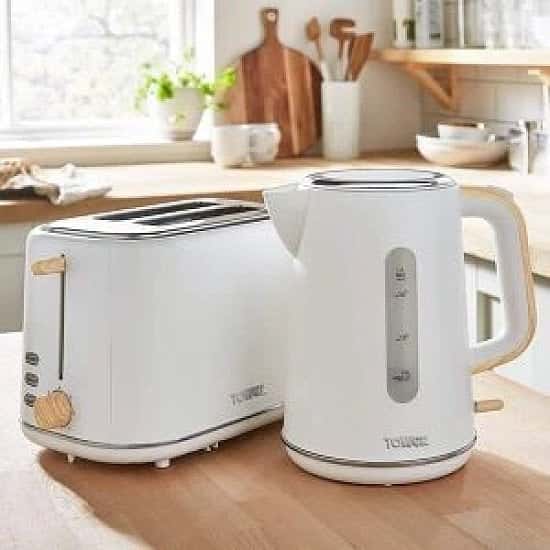 Tower Scandi Kettle & 2 Slice Toaster Breakfast Set in White & Wood Accents Free Postage