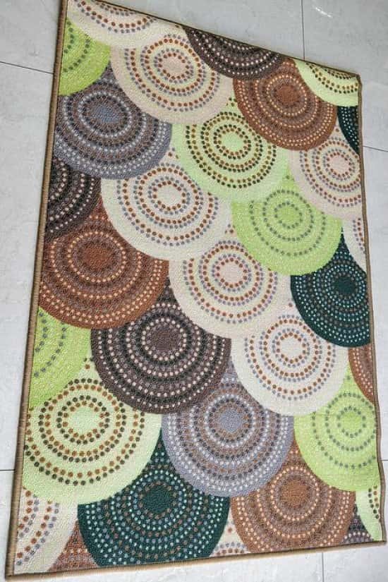 Knitted Green Polyester Rug