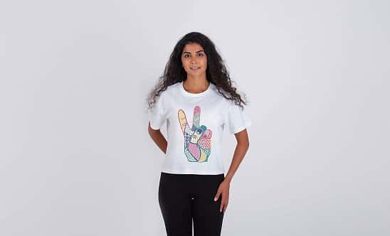 Women’s ‘peace out’ boxy tee