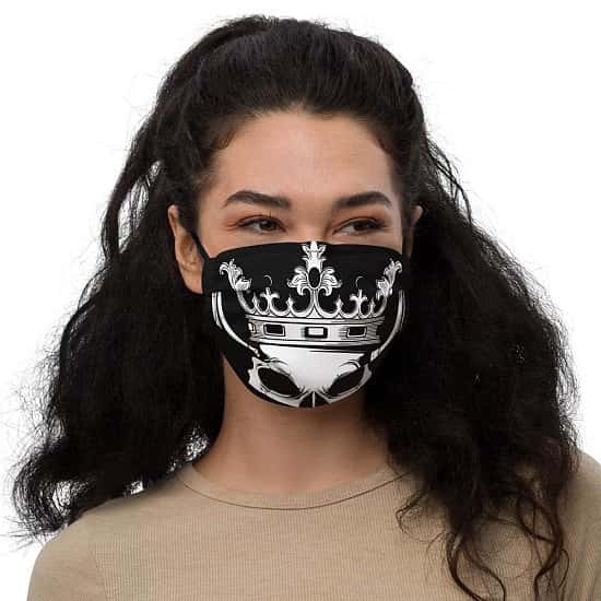 http://purple-pirate-flag.myshopify.com/ Is now selling premium Facemasks
