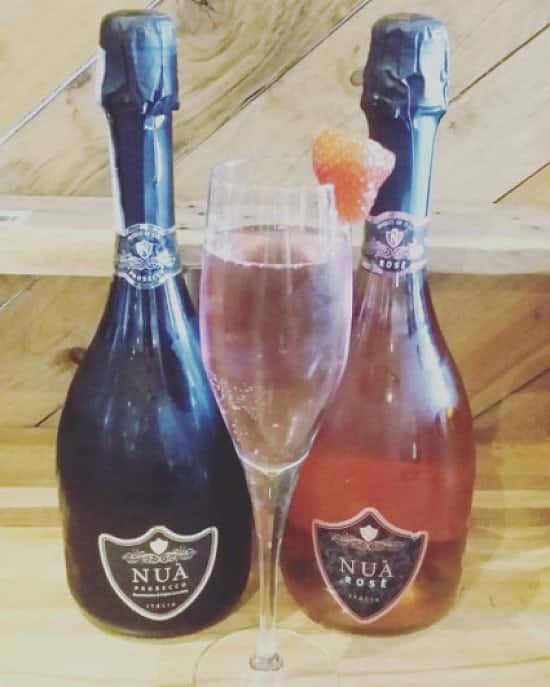 It's Friday!!!! Come join us for our Fizz Friday, bottles only £19.95. Every Friday 3-7pm