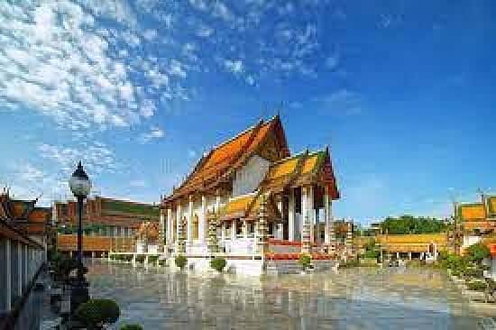 Thailand Wat Suthat Tours