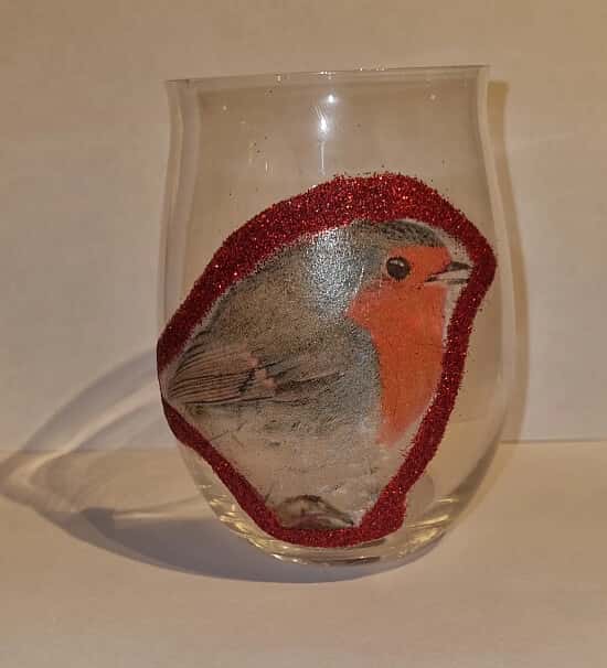 Robin design glass