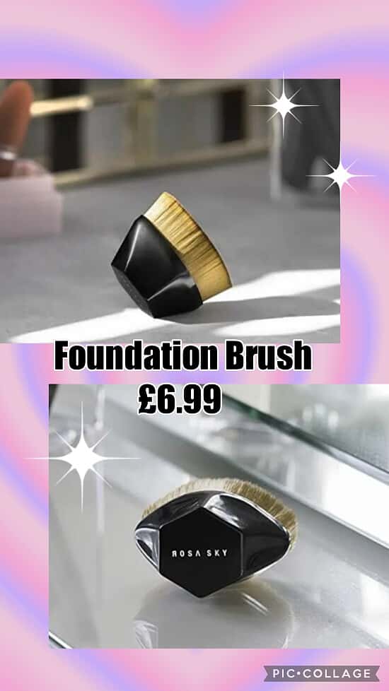 Foundation Brush 💥£6.99