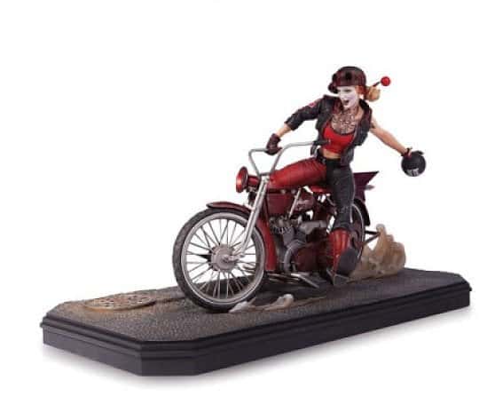Save over £150 on this Collectors DC Comics Gotham City Garage Harley Quinn Statue
