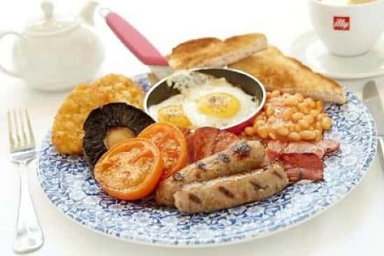 Breakfasts freshly made at Pitcher & Piano from just £4.00