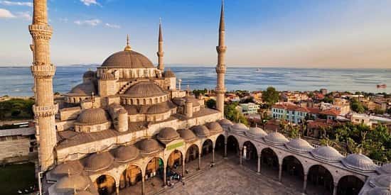 £359pp – Istanbul: deluxe break including flights, meals & excursions!