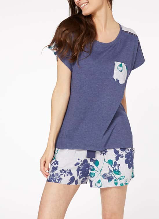 Save £2 on this cute Blue Blotch Floral Woven top